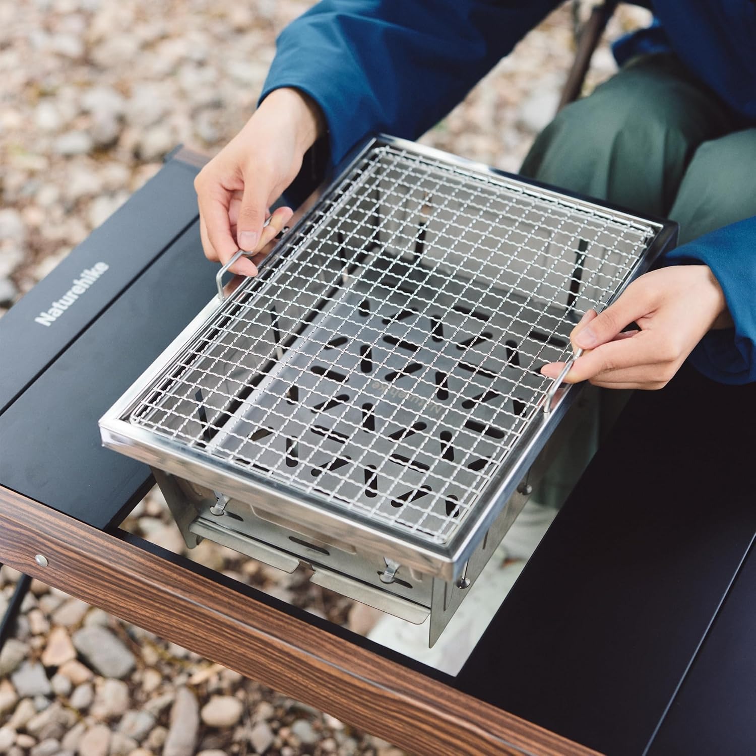 Naturehike Camping Charcoal Gr - Camping Cooking Table ulasan dan harga